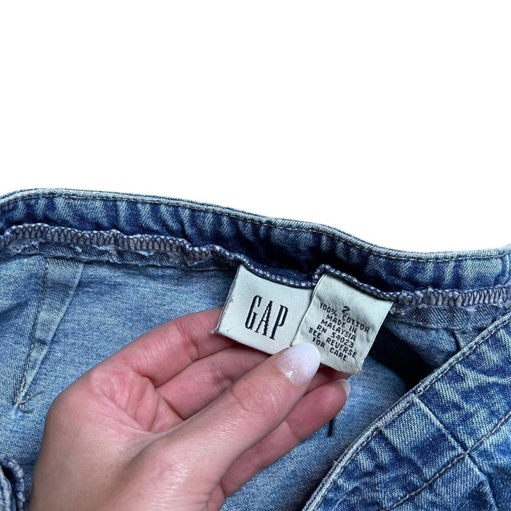 🌼 Vintage GAP Denim Mini Skirt Medium Wash High Waist Y2K Button Detail SZ 2 - Picture 3 of 4